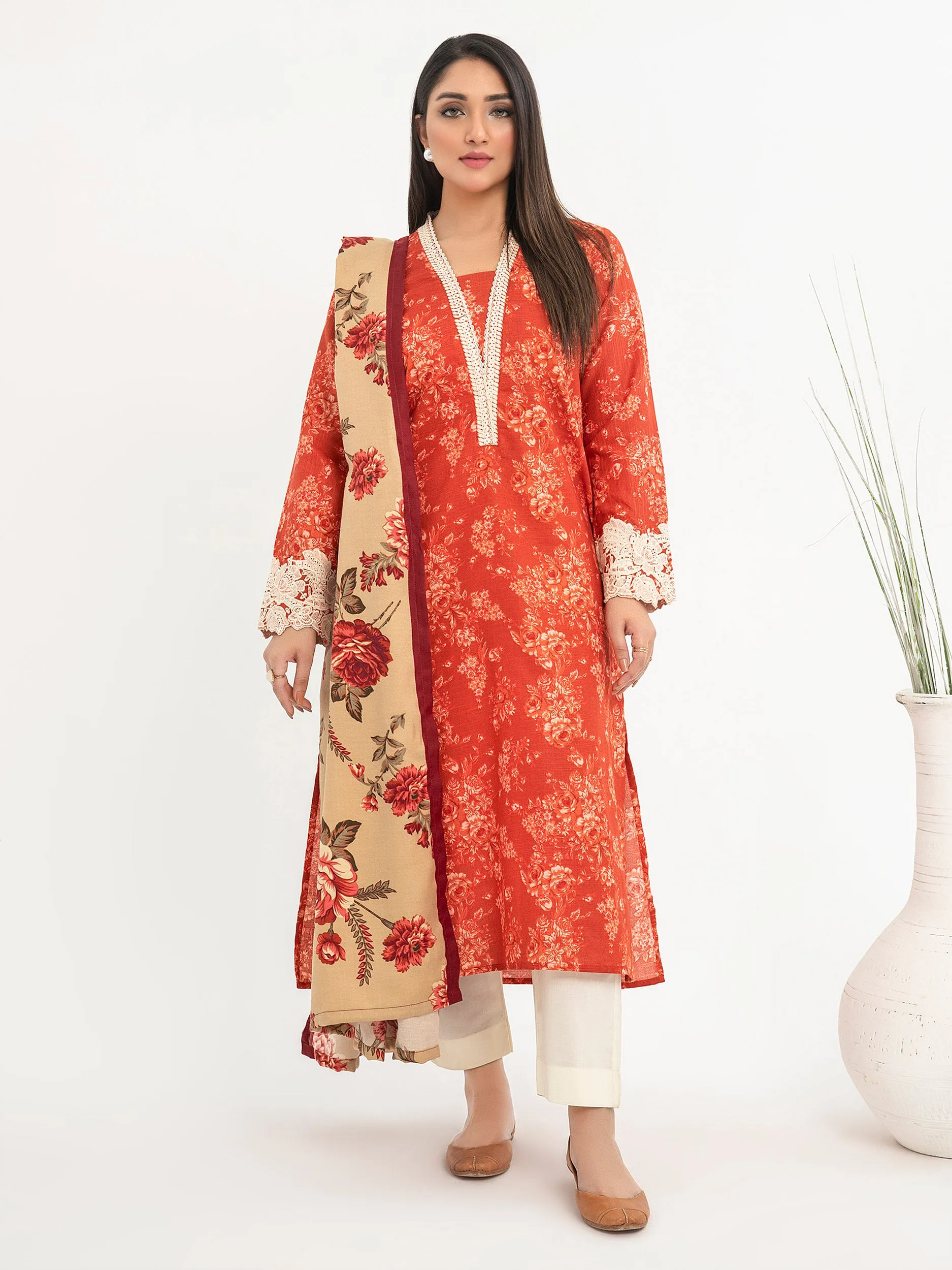 2 Piece khaddar Suit-Embroidered(Pret)