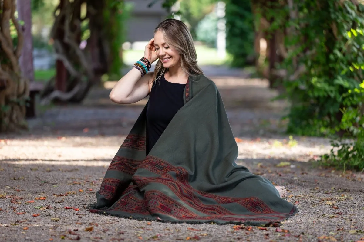 Meditation Shawl / Meditation Blanket / Prayer Shawl for Men Women (Energize)
