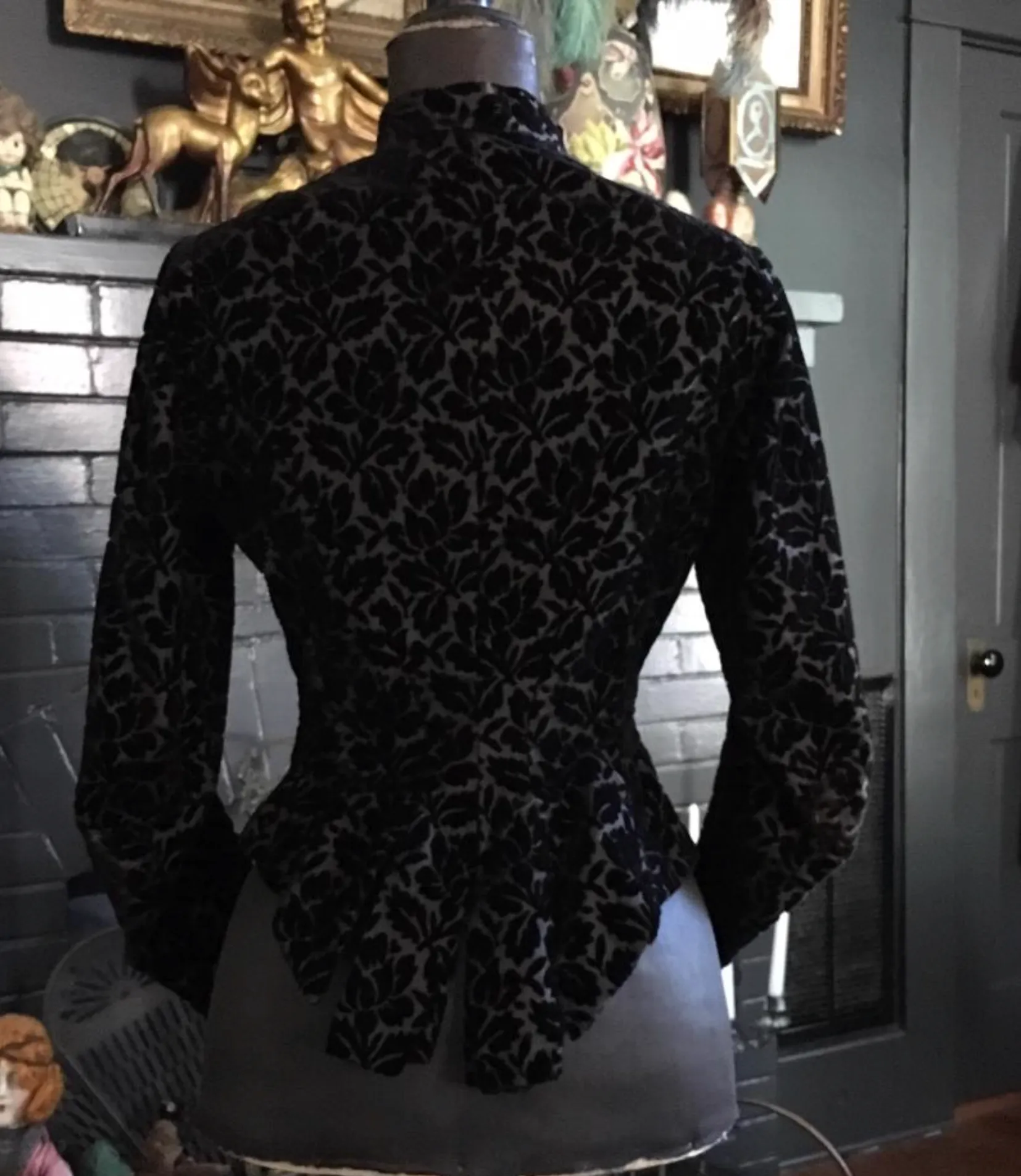 NEW ARRIVAL Victorian Burnout Velvet Jet Buttoned Bodice Divine