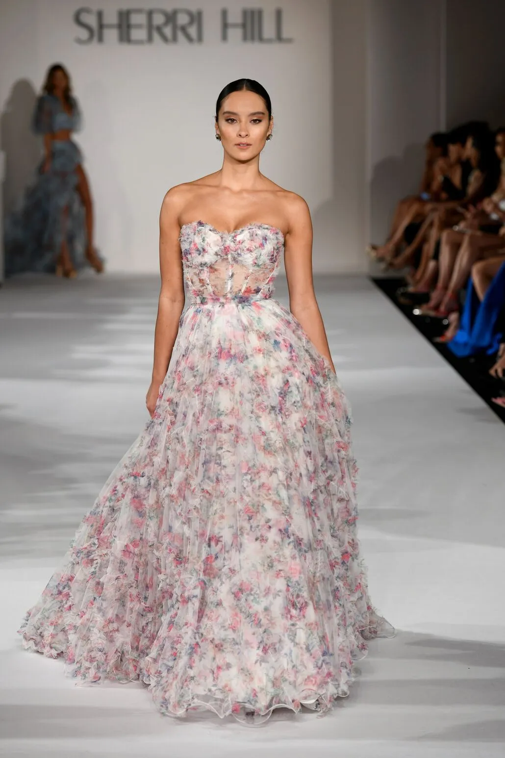 SHERRI HILL - 55623