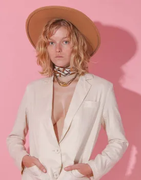 Summer blazer with front pockets