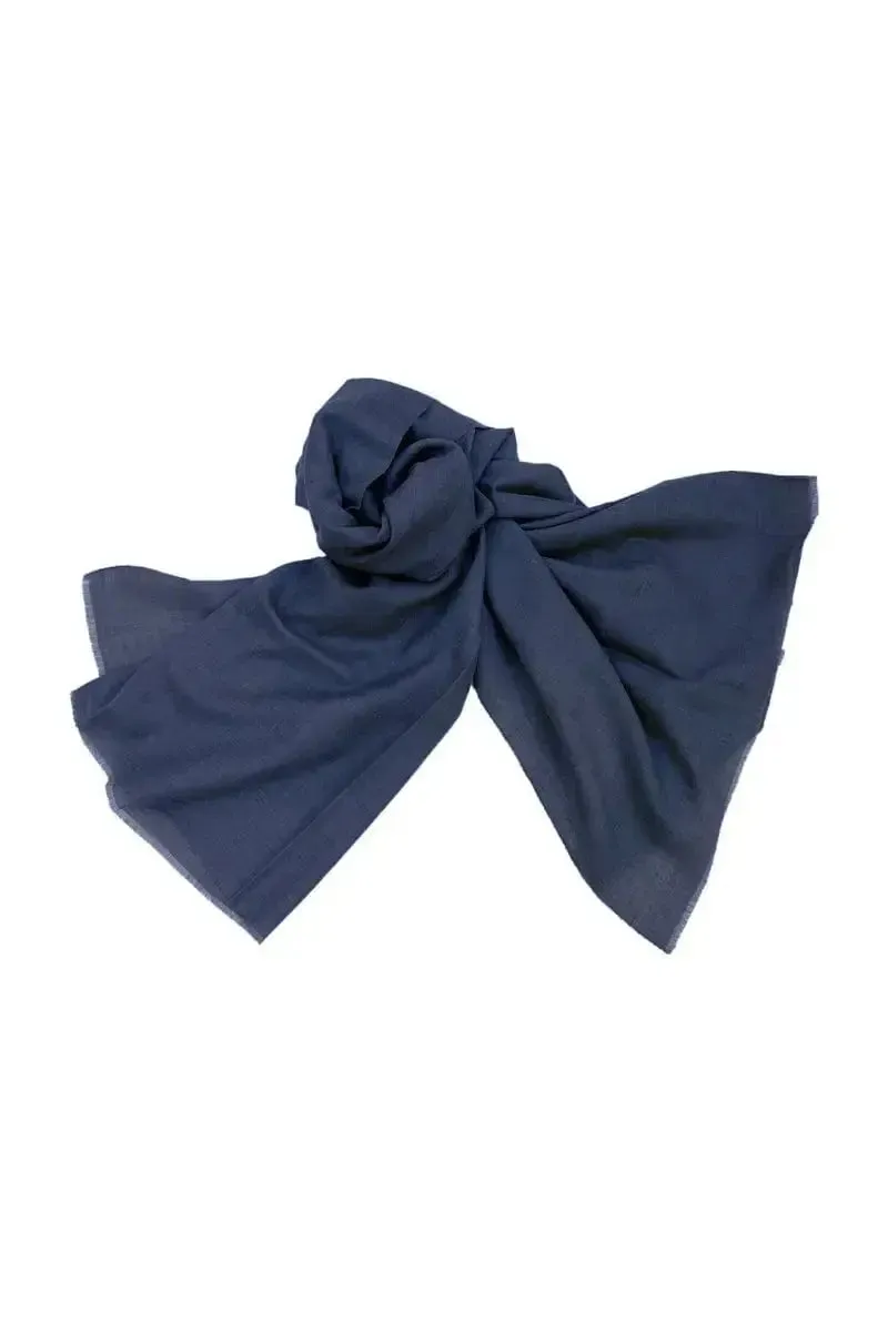 WOVEN SHAWL QIVIUK - 100% Pure Qiviuk shawl.